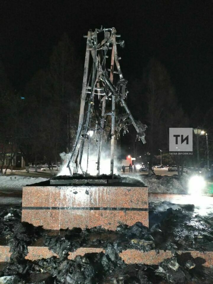Сгоревший памятник Воину-освободителю в Заинске хотят восстановить к 9 мая