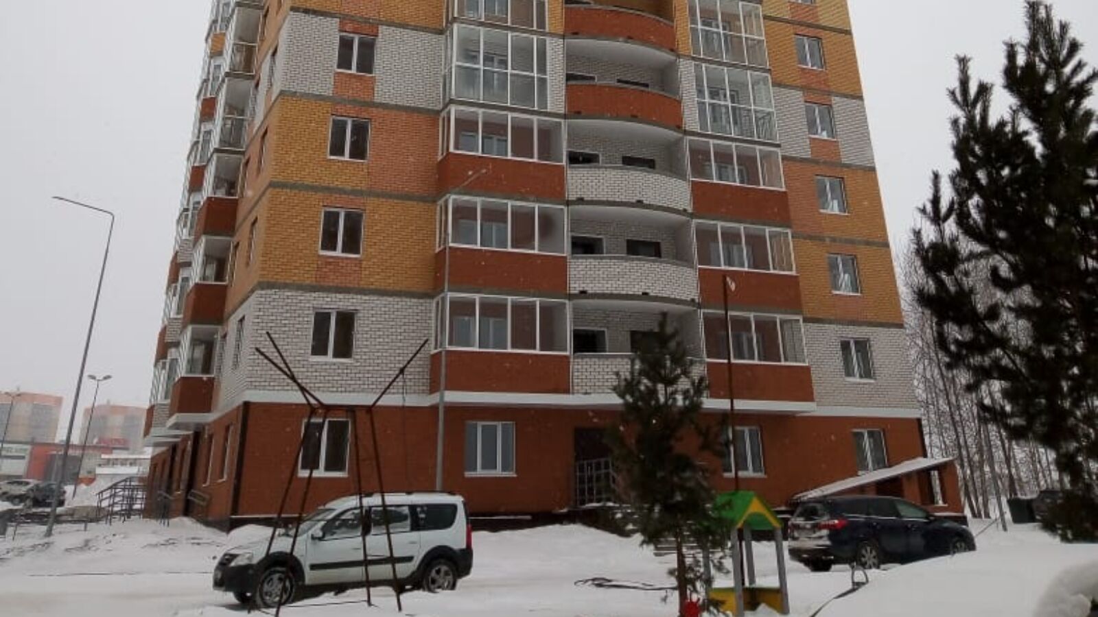 В Альметьевске завершили строительство дома на 120 квартир по социальной ипотеке