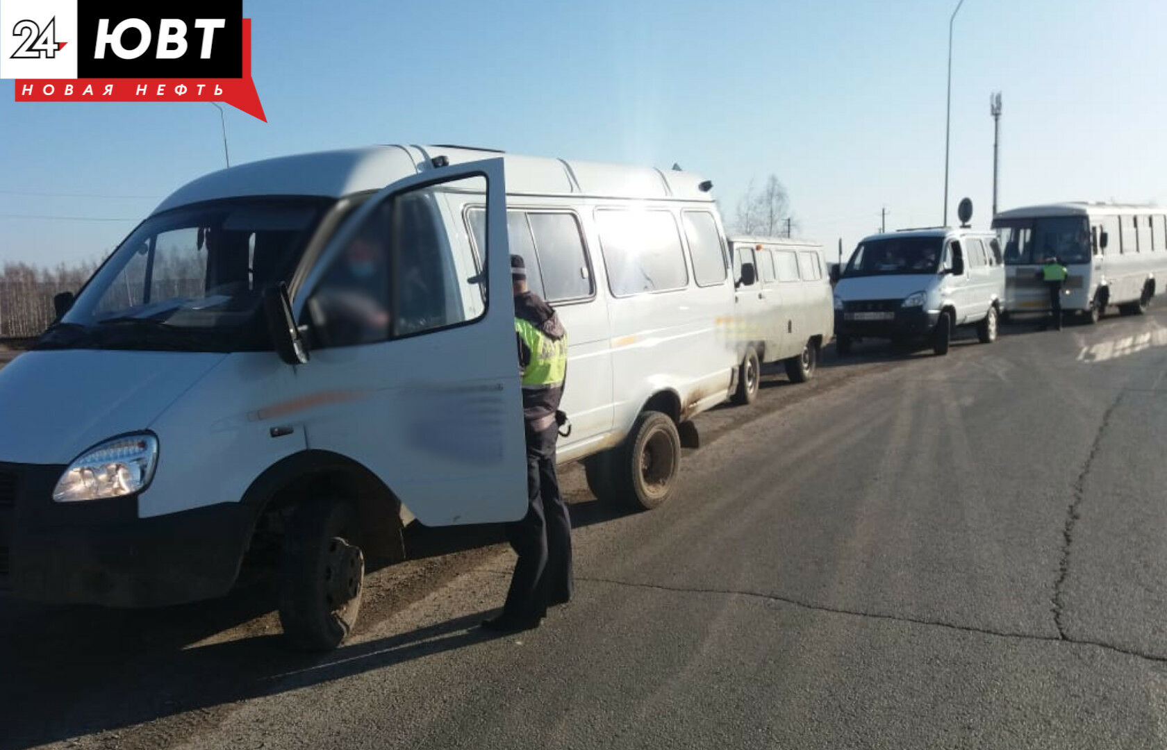 В Альметьевском районе у 11 водителей автобусов выявили нарушения