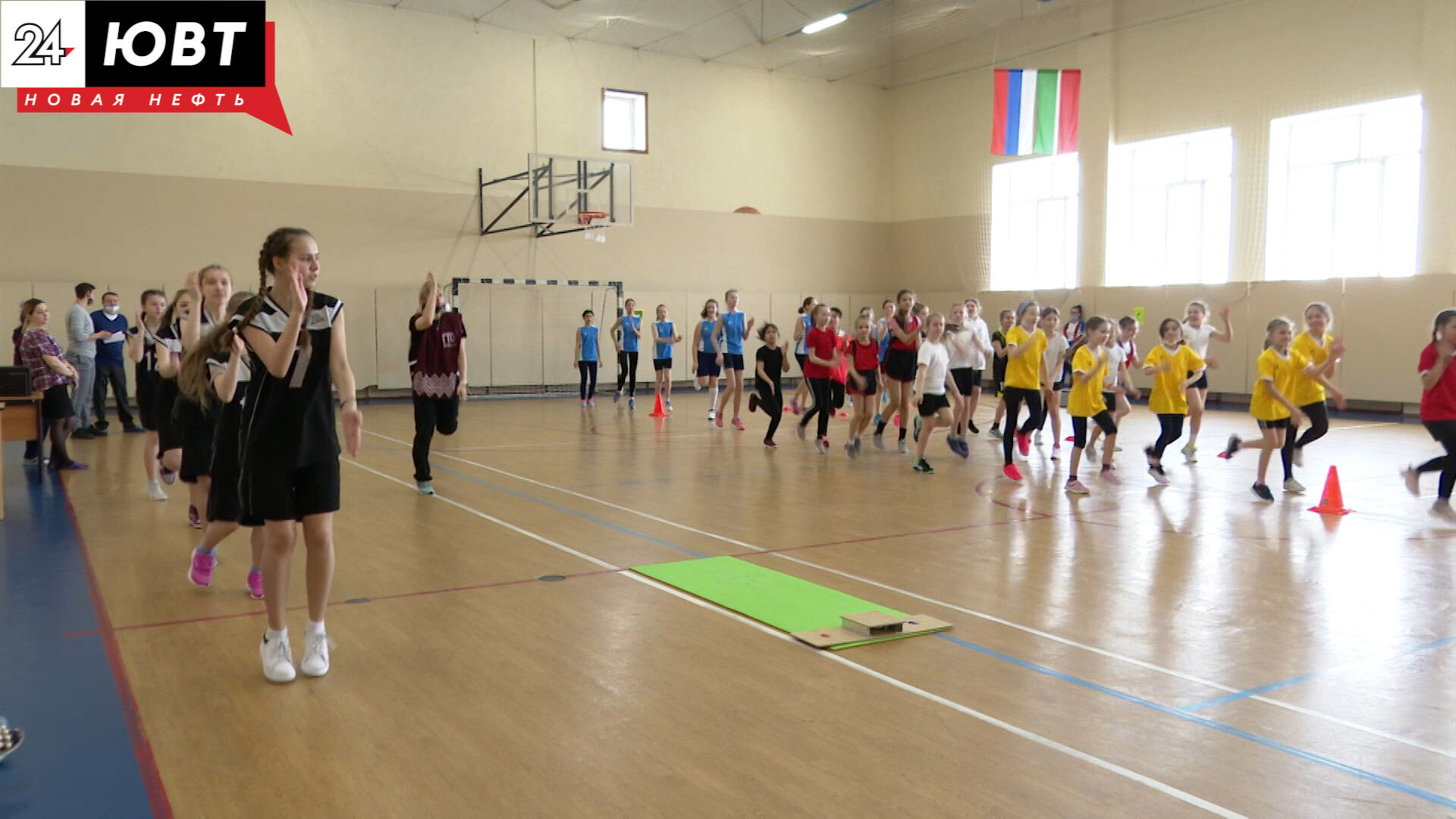 Юные татарстанцы и их педагоги сделают физзарядку с чемпионом мира