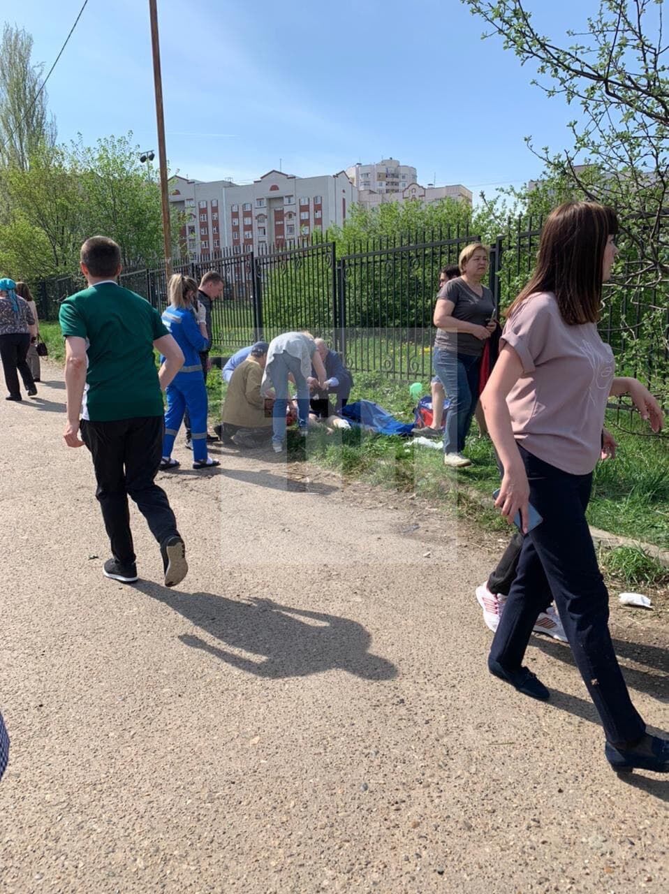 По предварительным данным, число погибших при стрельбе в казанской школе достигло девяти человек