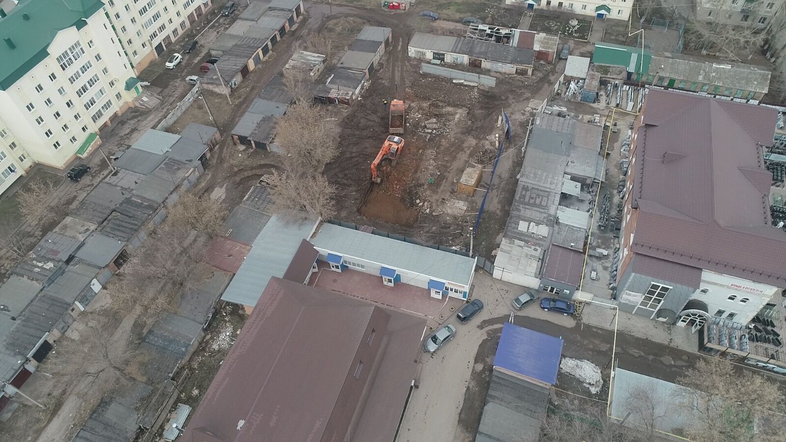 Факт сброса строительных отходов обнаружили экологи в Альметьевске