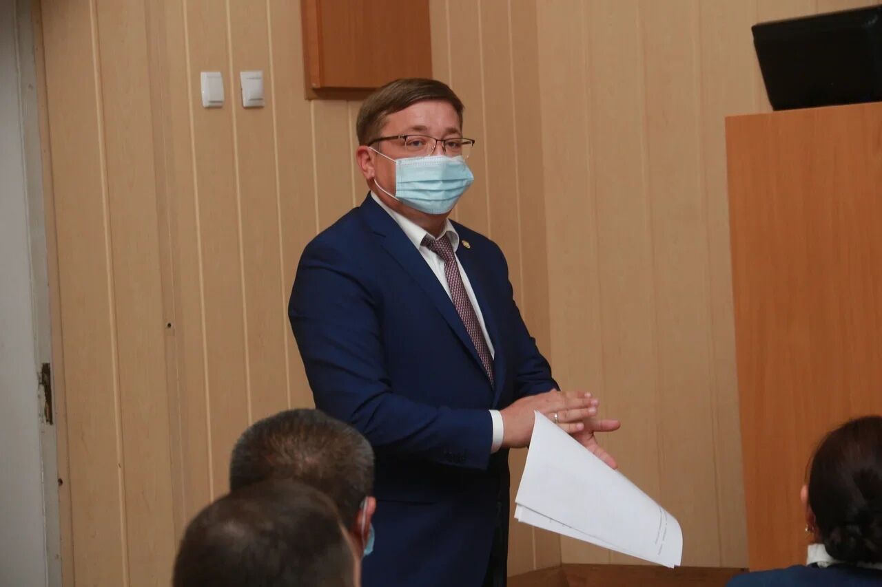 Айнур Исхаков утвержден в должности руководителя исполкома Альметьевска