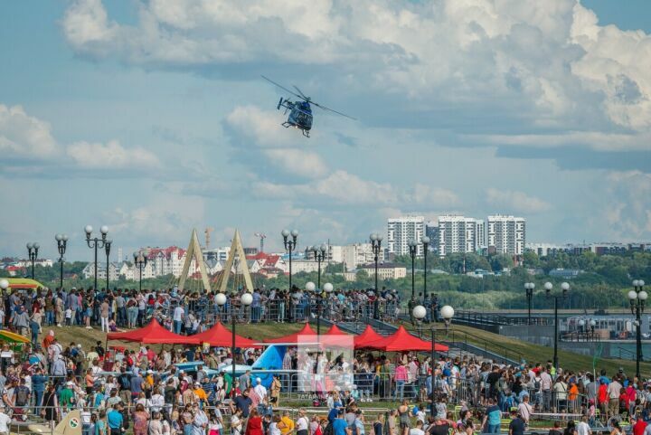 Авиашоу, моторные лодки и танки: в Казани пройдет праздник «Я выбираю небо!»