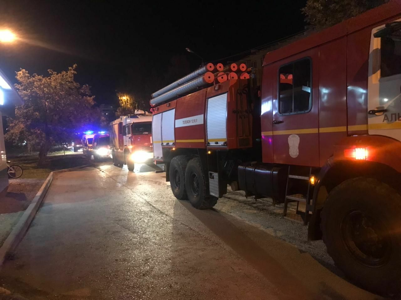 При пожаре в Альметьевске спасли 24 человека