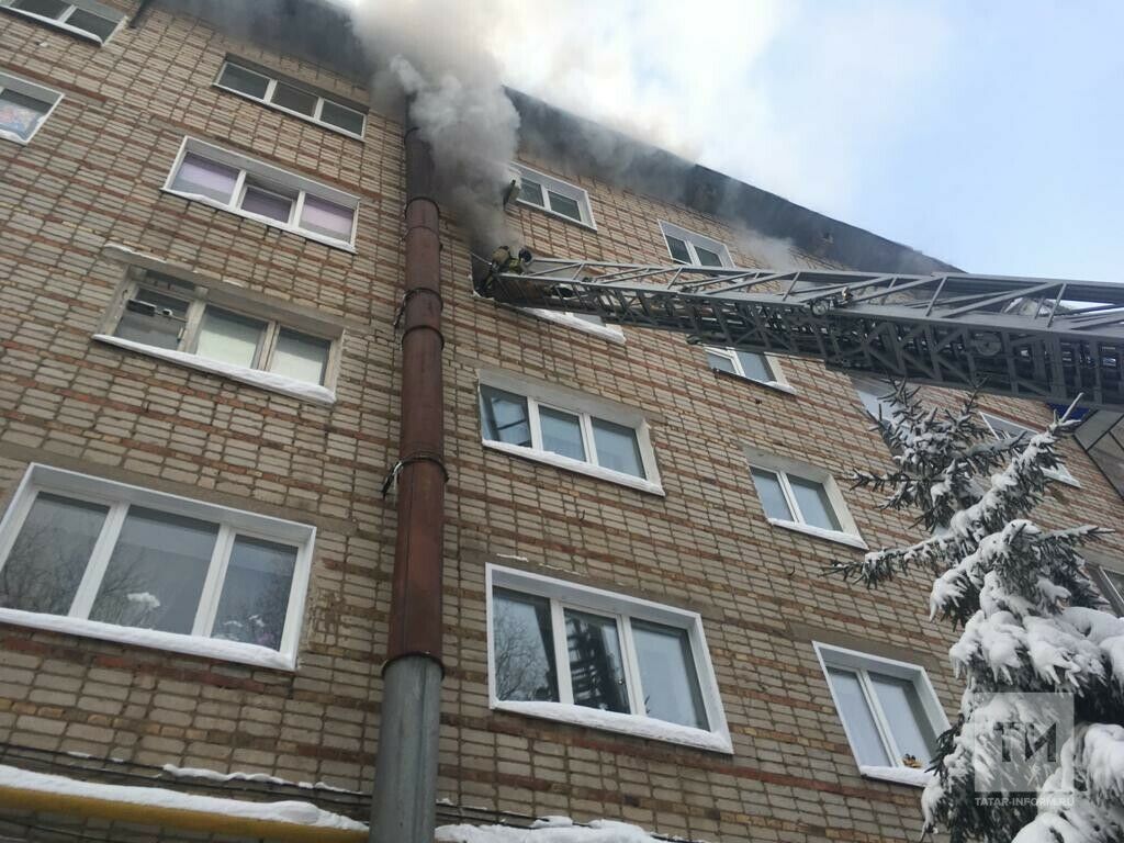 В Бугульме мужчина погиб во время пожара в своей квартире