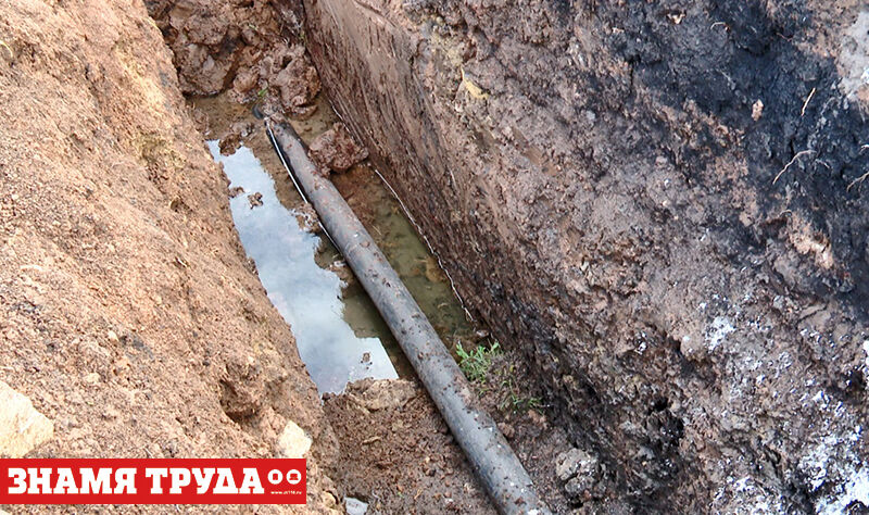 Жители улицы Жданова в селе Кузайкино Альметьевского района более двух недель выживают без воды