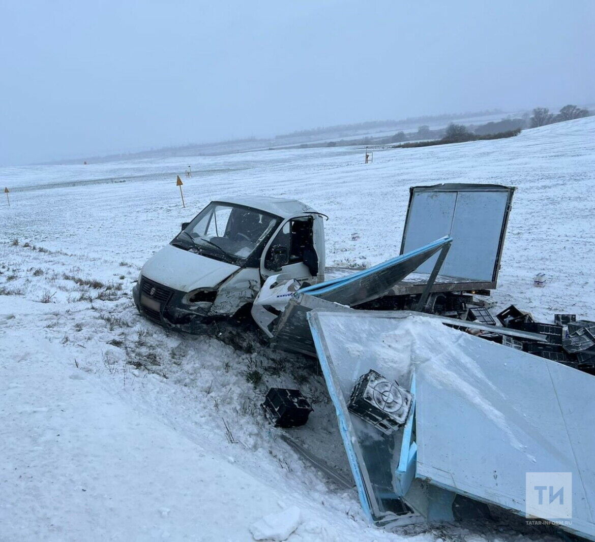 Водитель авто не справился с управлением на трассе и влетел в «ГАЗель» в  Заинском районе | 20.11.2022 | Альметьевск - БезФормата