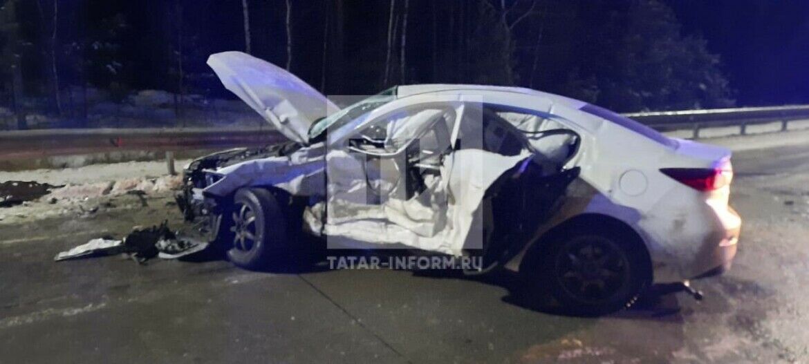 В Татарстане водитель погибла, пытаясь развернуться на трассе&nbsp;