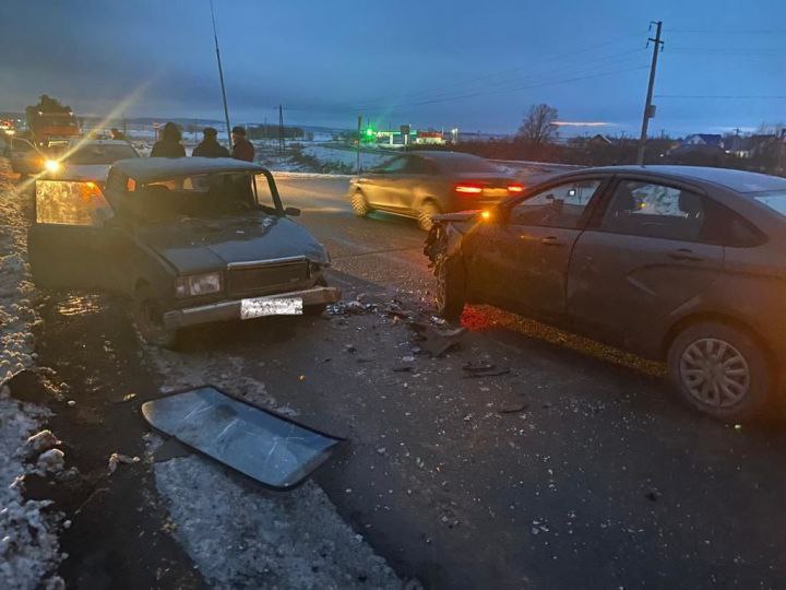 В Бавлинском районе произошла авария с участием пьяного водителя