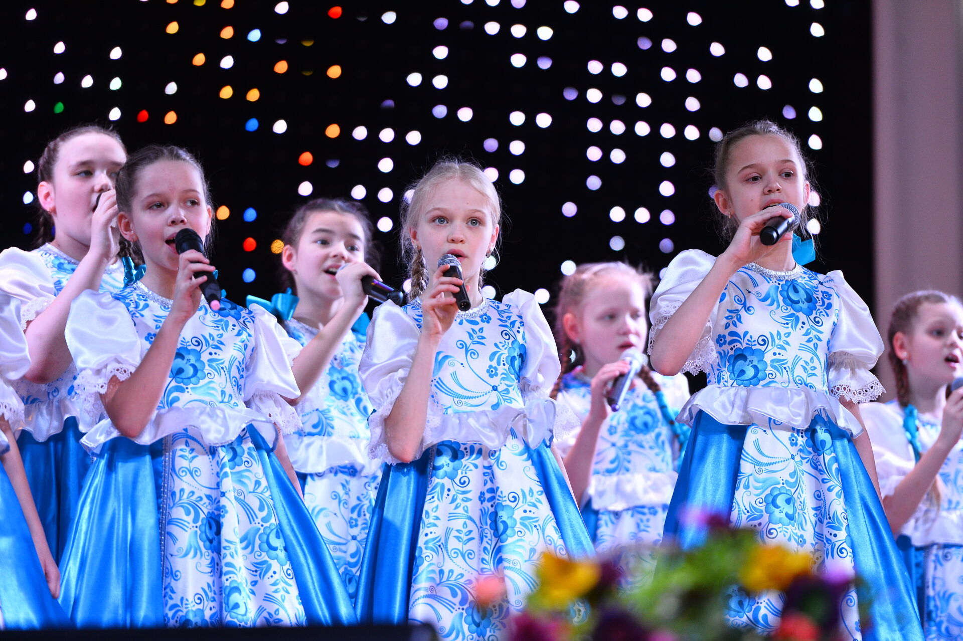 В Альметьевске продолжается региональный фестиваль «Страна поющего соловья»