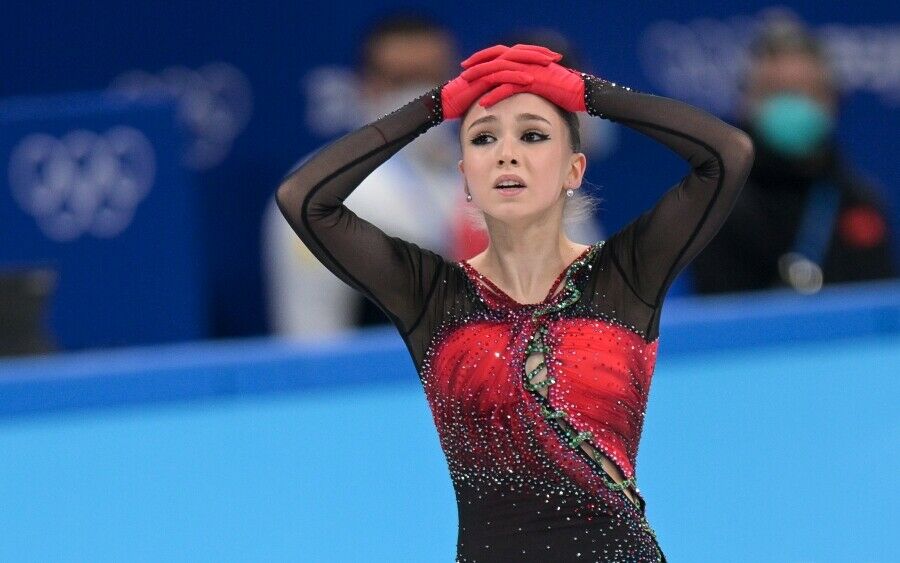 Валиева одержала победу в произвольной программе в командном турнире на Олимпиаде в Пекине
