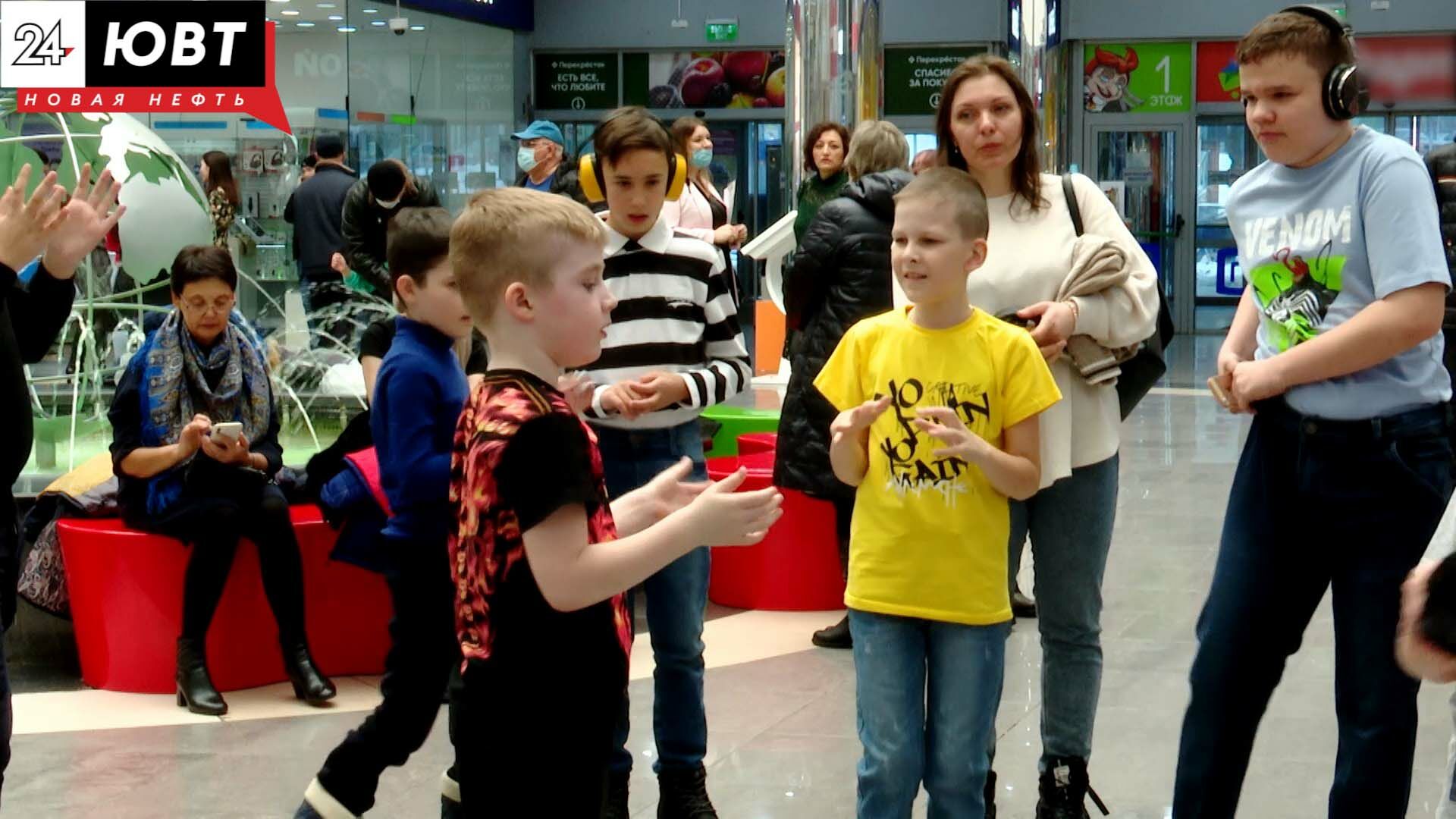 День распространения информации об аутизме: в Альметьевске прошел праздник для детей