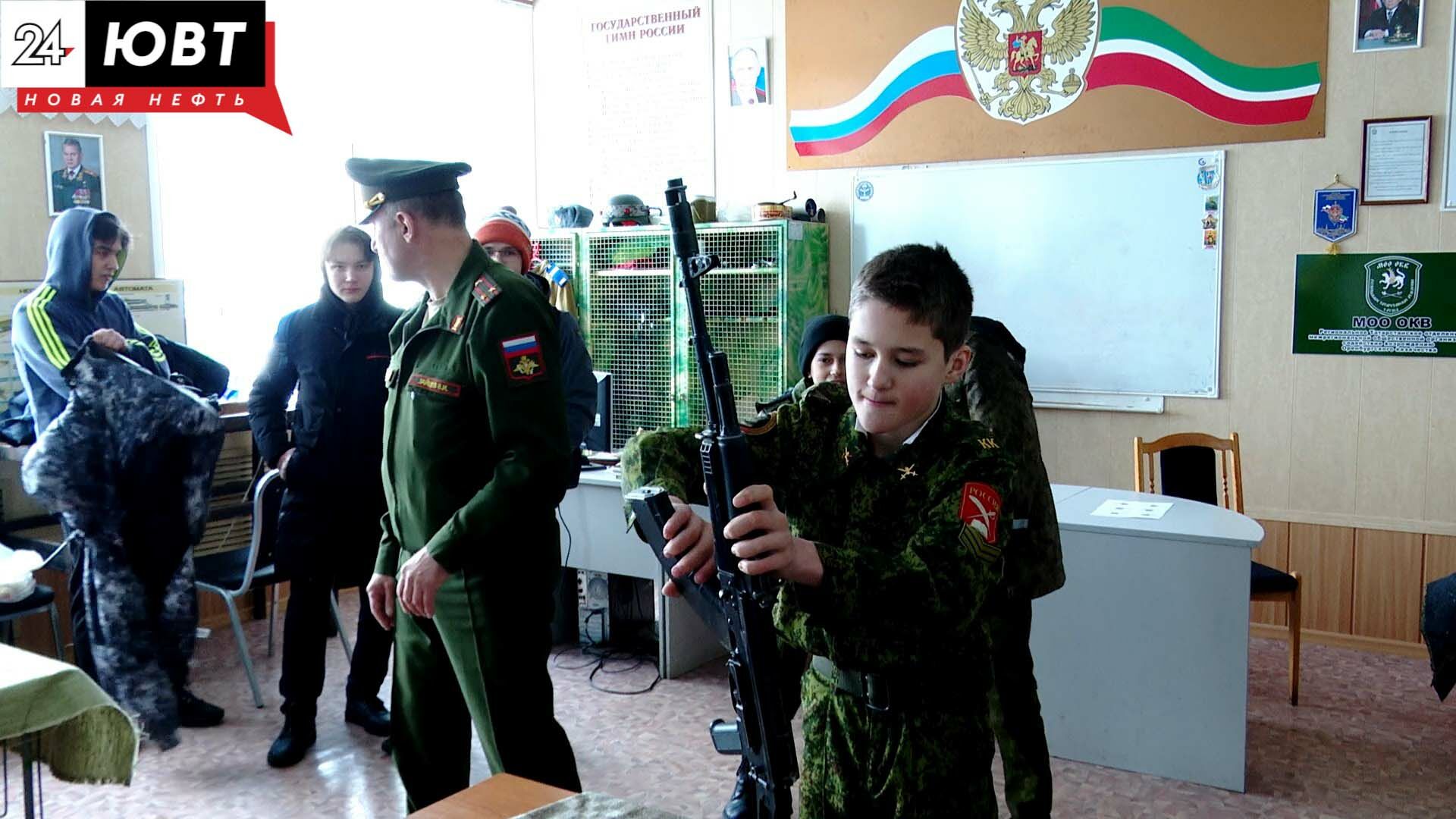 Полсотни ребят с юго-востока Татарстана участвовали в военных играх в школе ДОСААФ