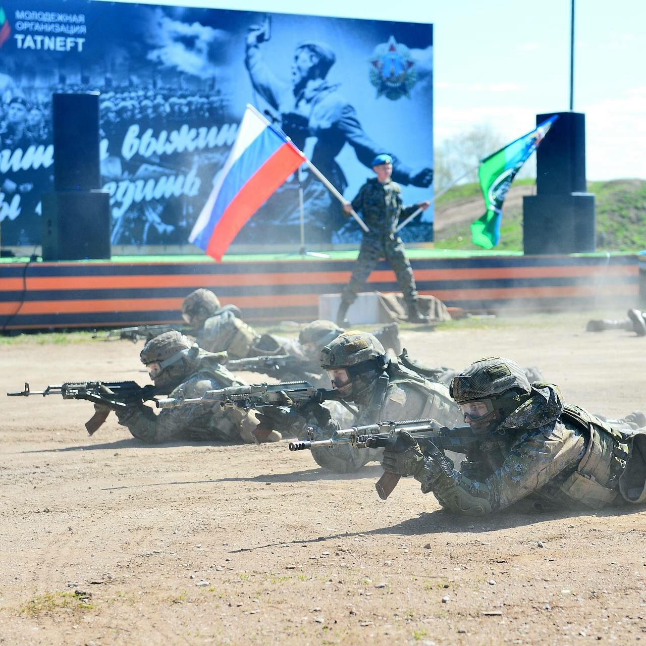 В Альметьевске в экстрим-парке прошли военизированные соревнования