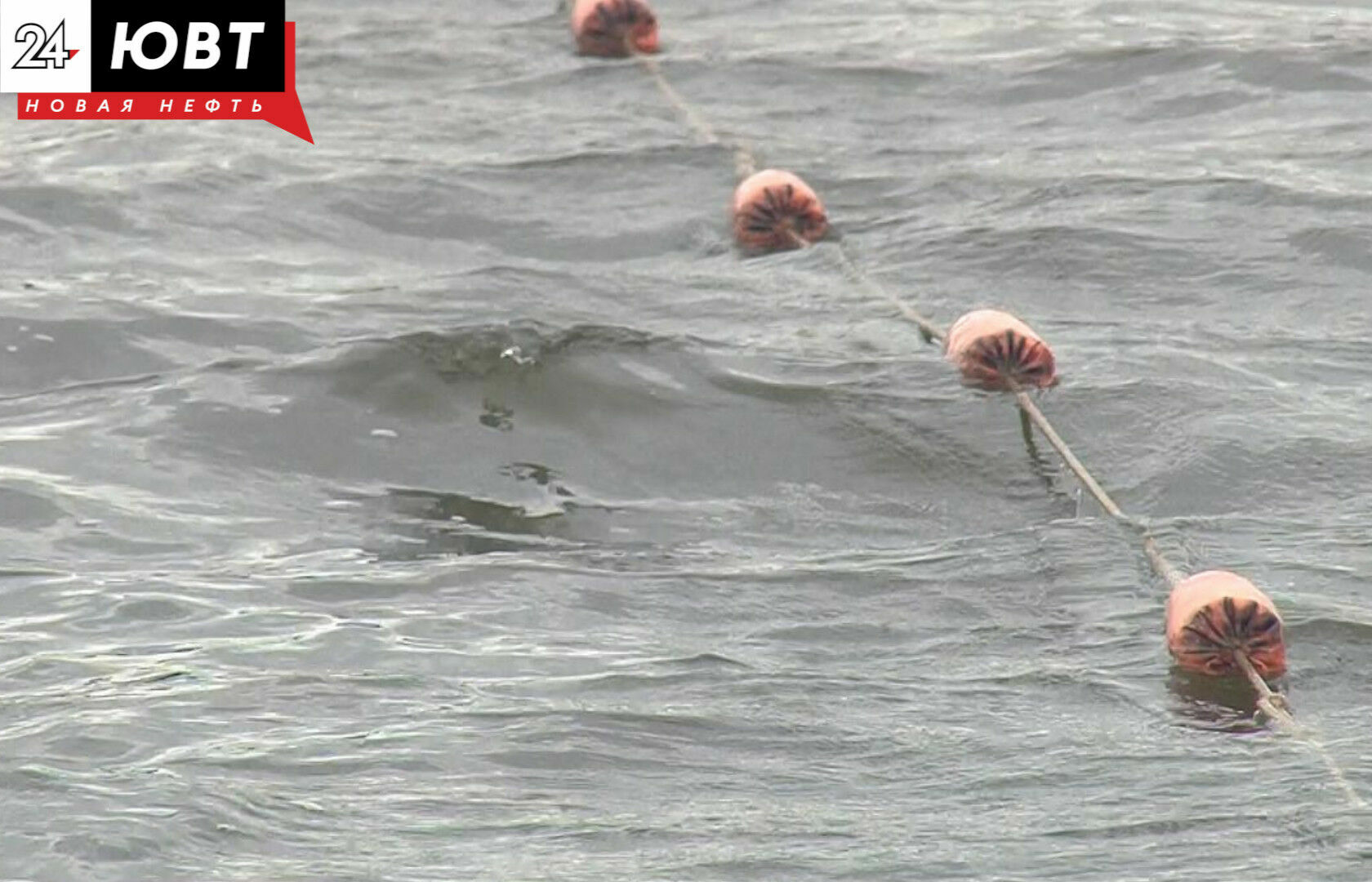 В Лениногорске очевидцы спасли мужчину, который купался в воде и стал плохо себя чувствовать