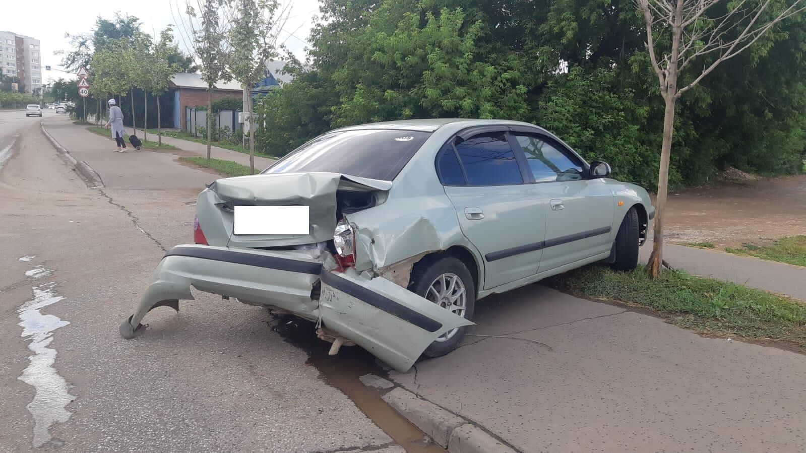 В Альметьевском районе столкнулись две легковушки