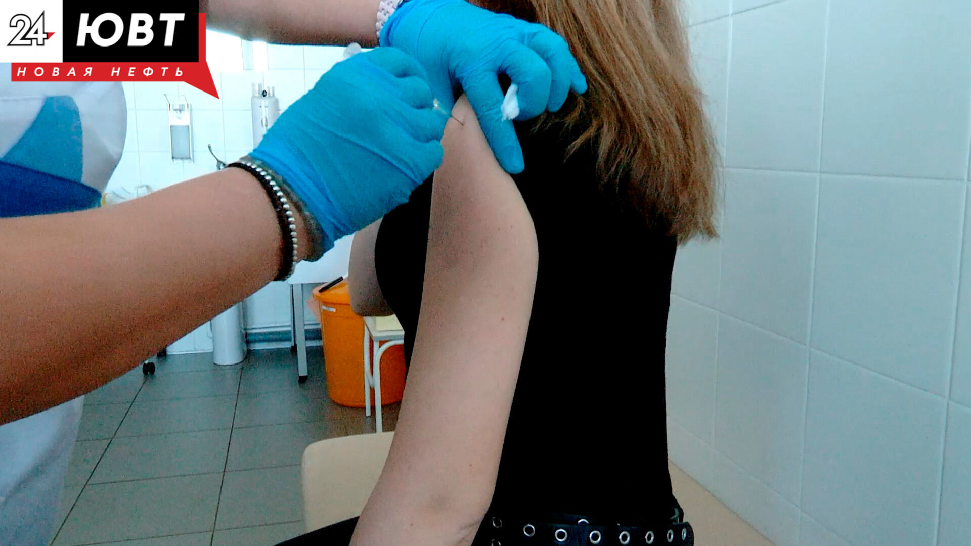 Успеть до сезонных простуд: где можно пройти вакцинацию от коронавируса в Альметьевске