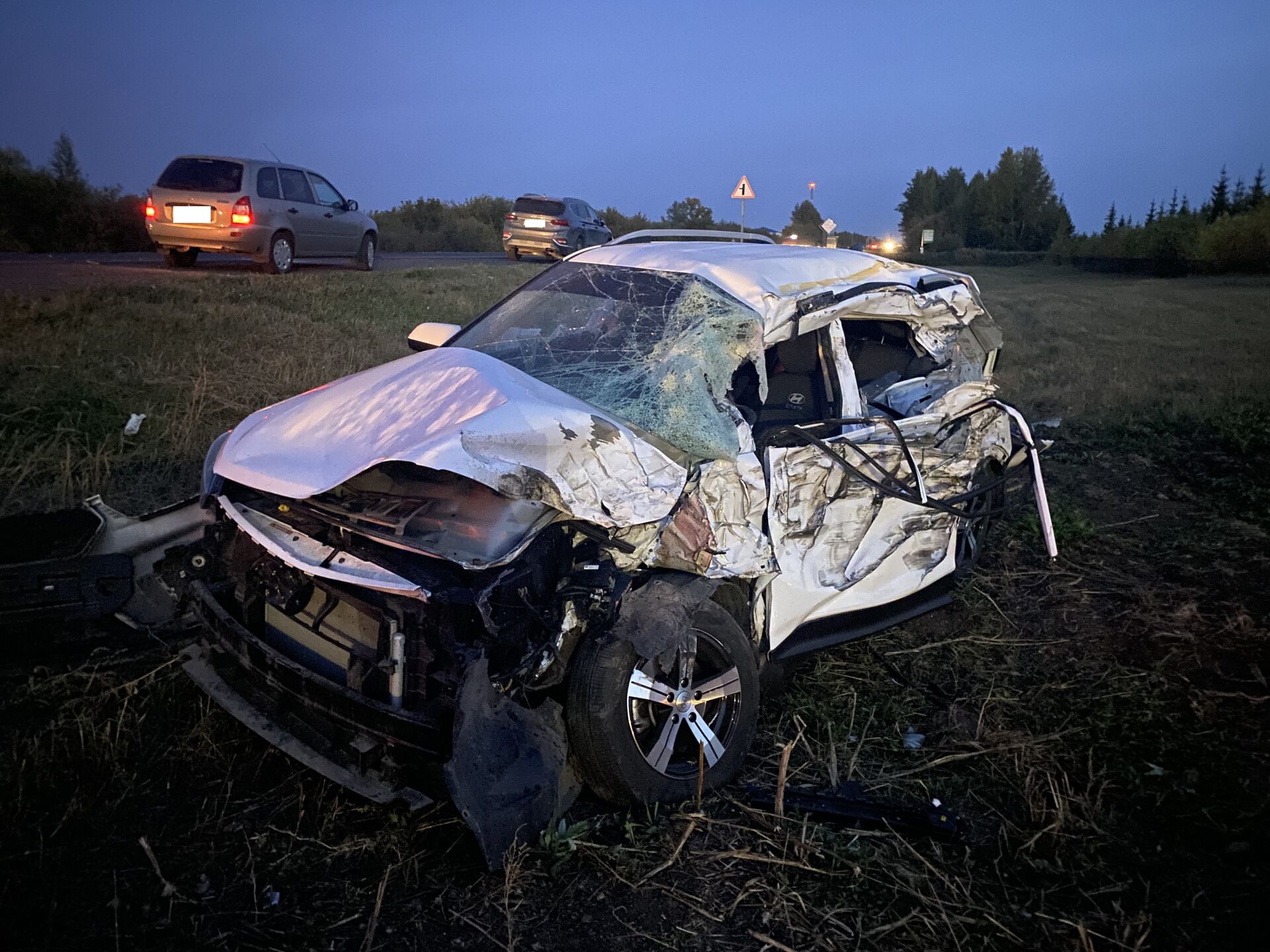 В Альметьевском районе столкнулись КАМАЗ и два автомобиля, есть пострадавшие