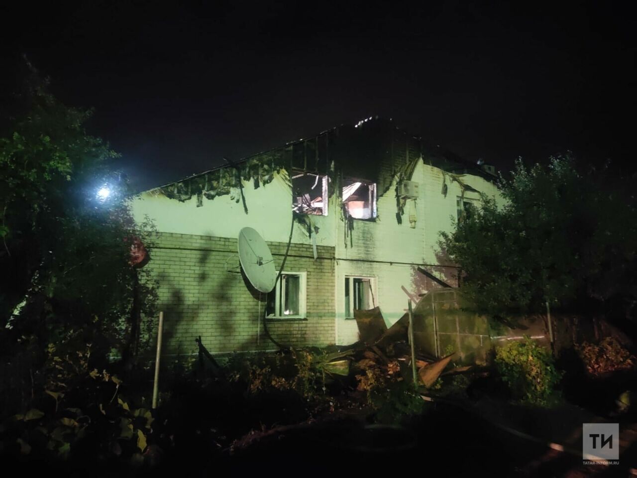 В Казани женщина спасла из горящего дома двухлетнего сына