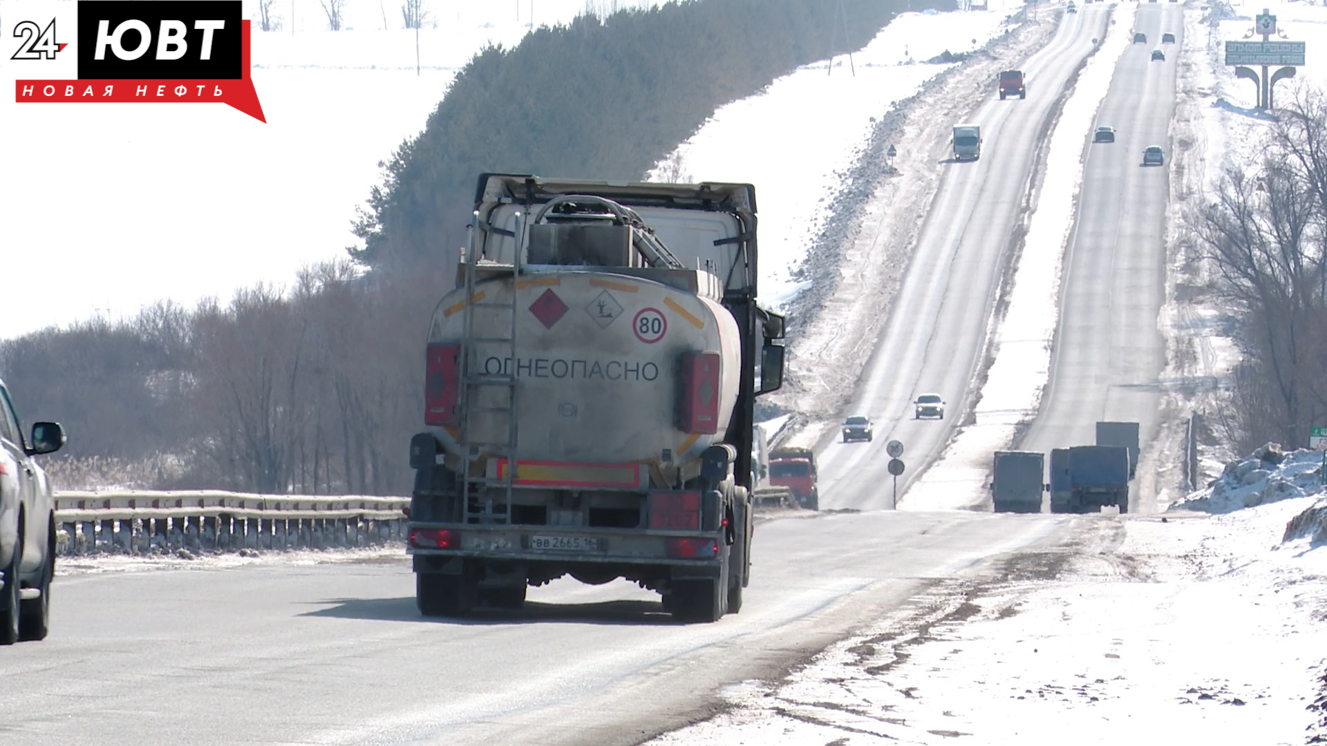 Региональные дороги Татарстана сейчас обслуживают 339 единиц снегоуборочной техники