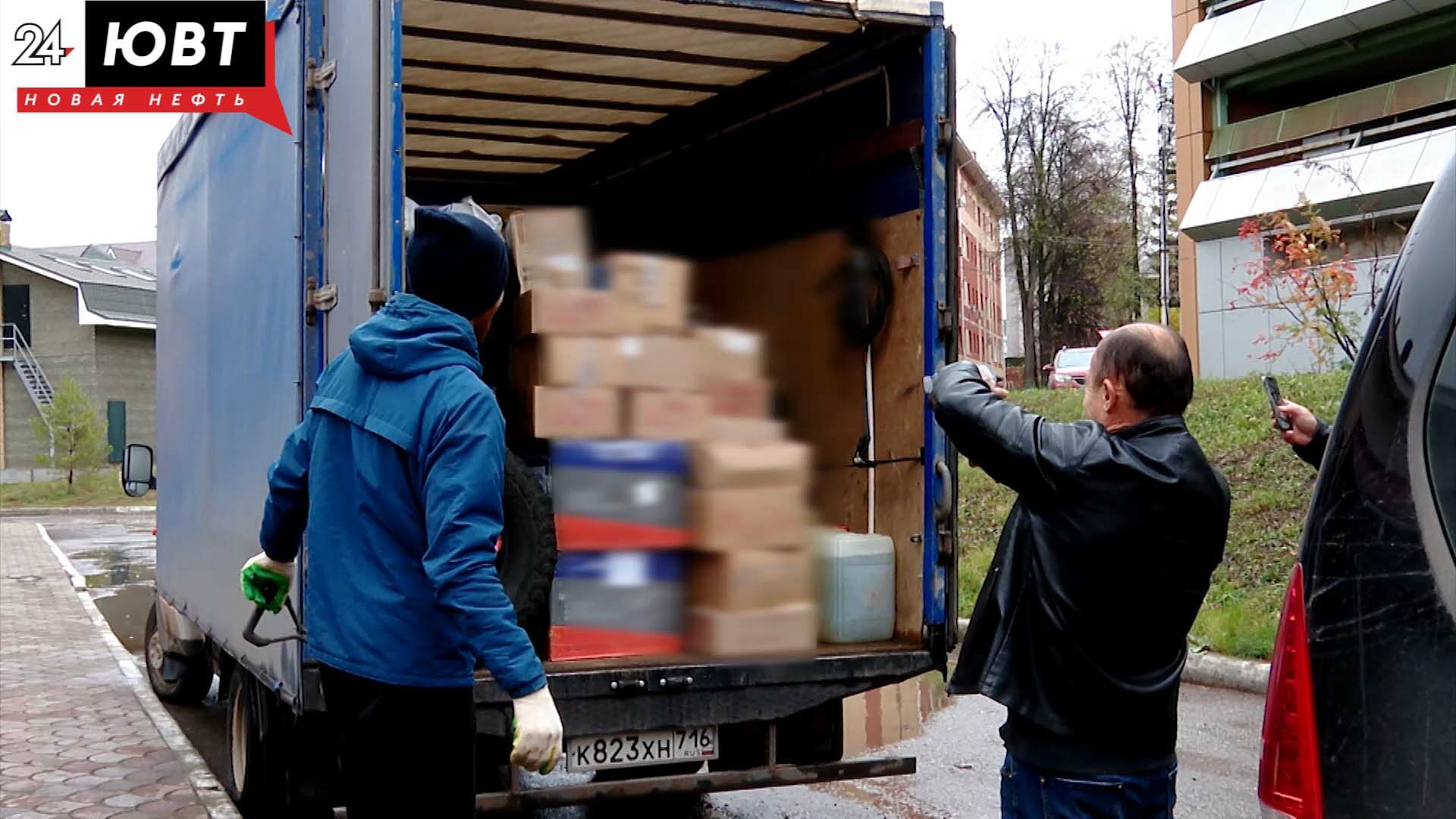 Альметьевск отправил шесть тонн гуманитарного груза военнослужащим