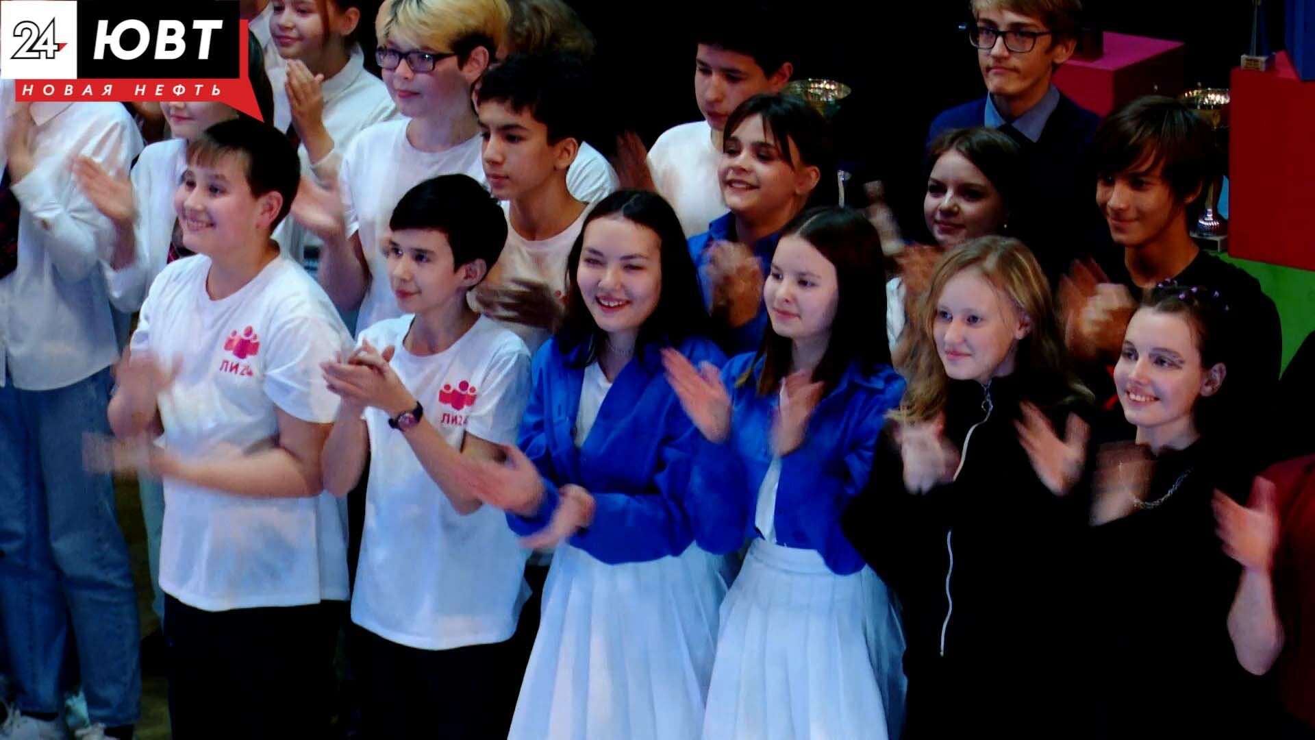 В заключительном этапе телевизионного фестиваля молодежи «Наше время — Безнен заман» примут участие 580 человек