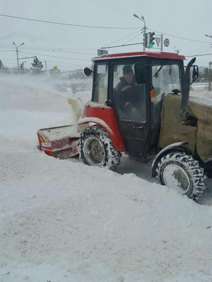 В Альметьевске к зиме закупили новую дорожную технику