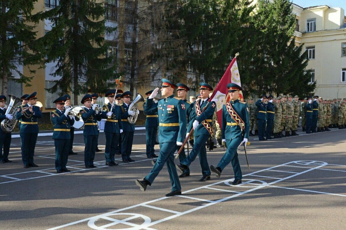 Воинская часть Росгвардии РТ была награждена Боевым знаменем