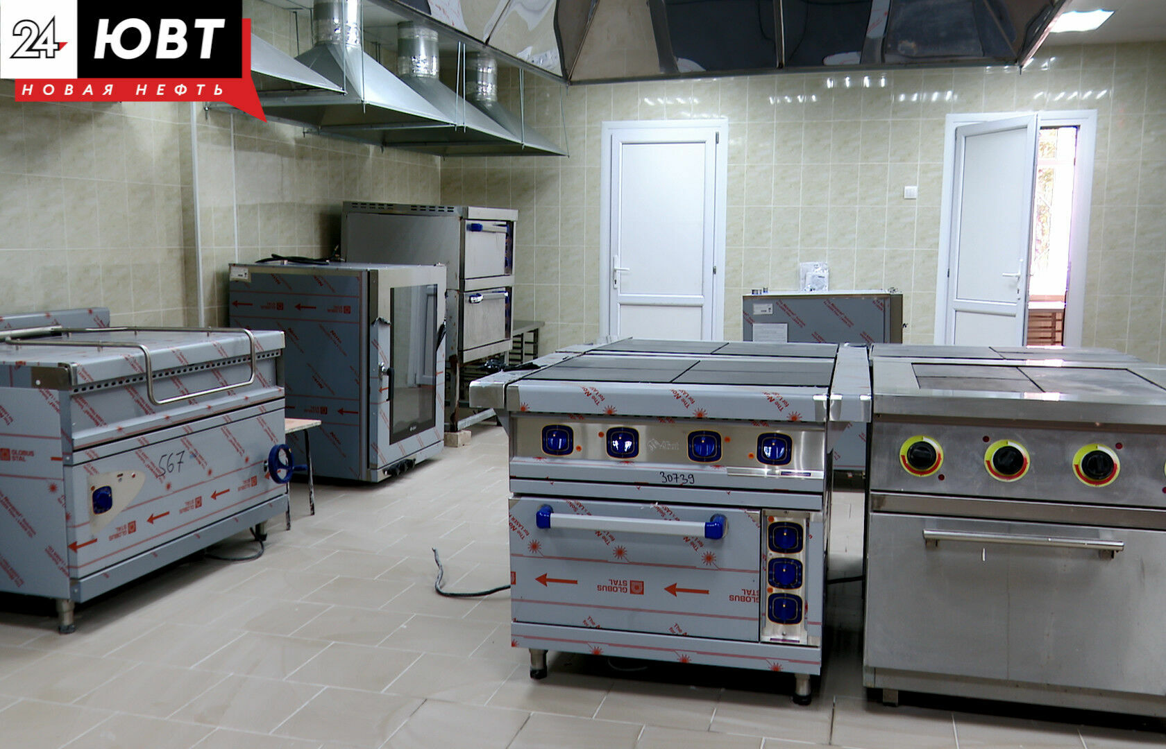 В Татарстане отремонтируют и оснастят оборудованием пищеблоки 143 школ