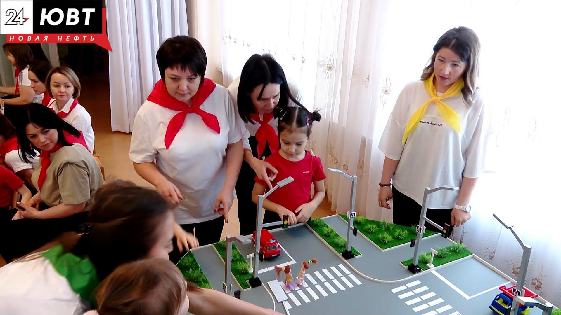 В Альметьевске мамы дошкольников приняли участие в конкурсе по знанию ПДД