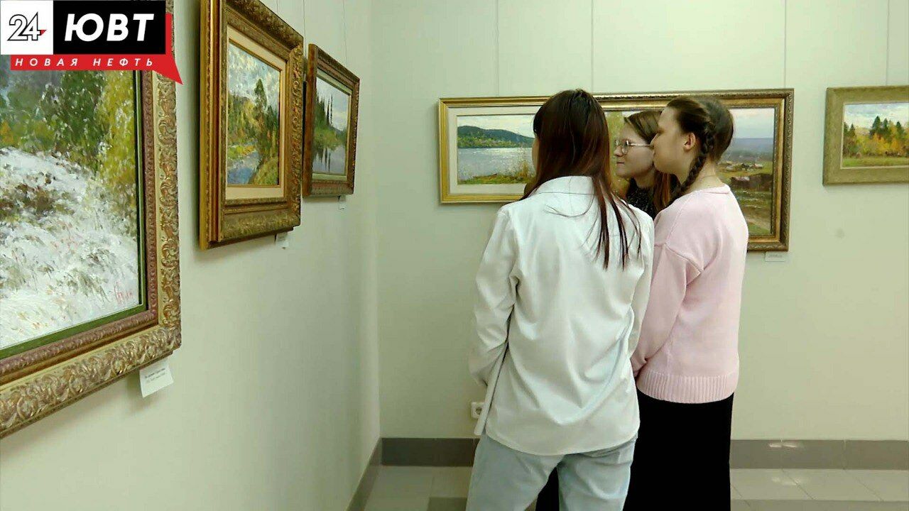 Альметьевская картинная галерея приглашает жителей и гостей города на открытие выставки «Мелодия красок»