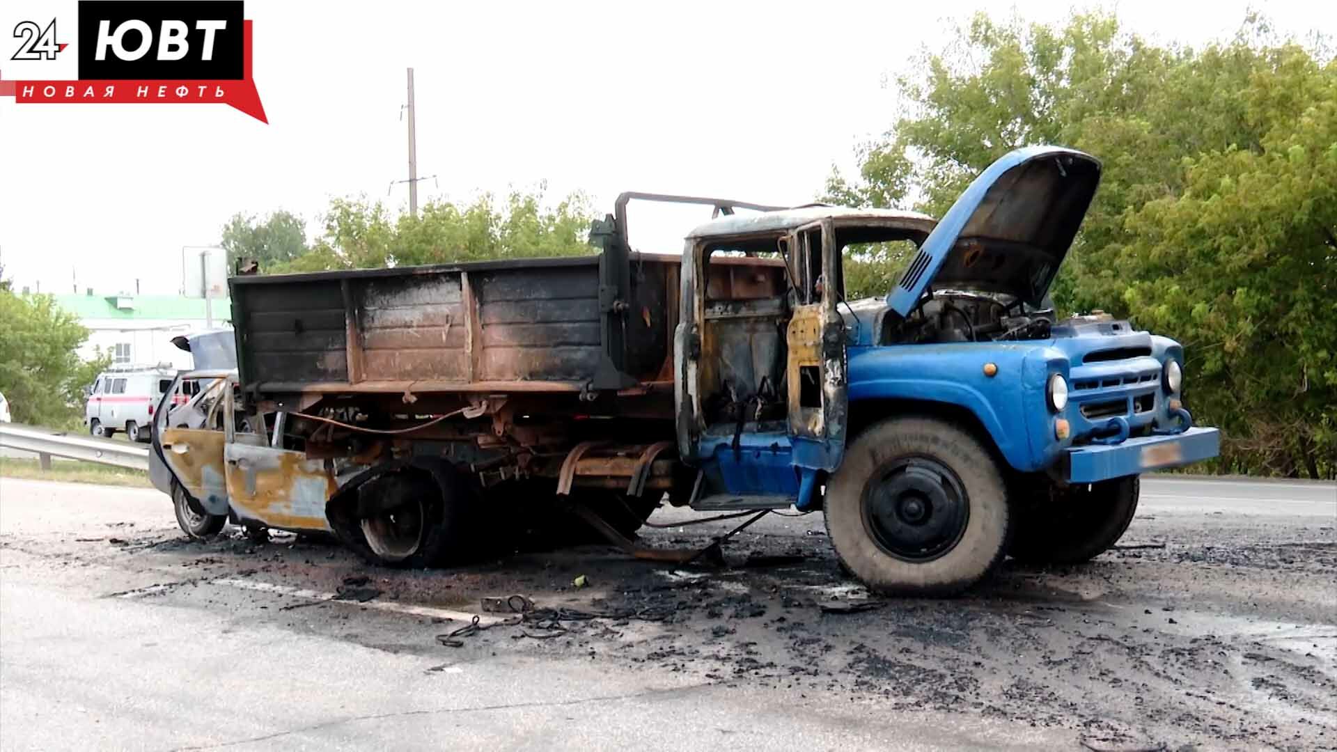 В Альметьевске изучают обстоятельства ДТП, где в автомобиле сгорел человек