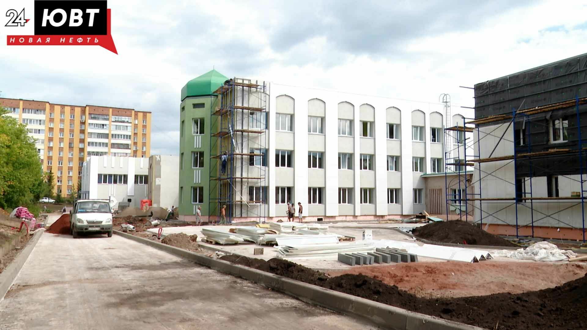 В школе № 1 Альметьевска завершается реконструкция
