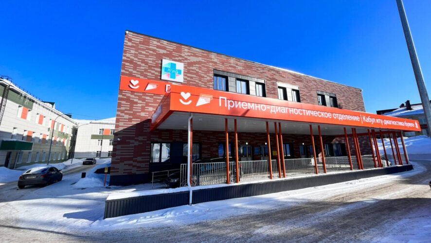 Әлмәттә өч катлы кабул итү-диагностика бүлеге төзелеп бетте