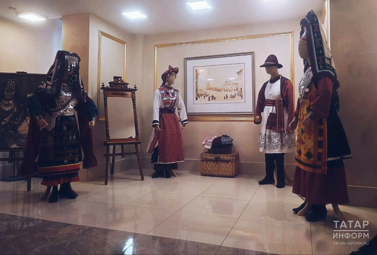 Выставка «Традиционный костюм народов Поволжья» открылась в Москве