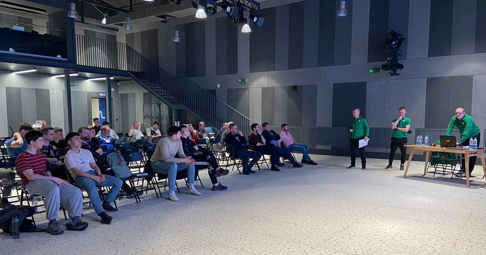 Судейский семинар по футболу прошел в Альметьевске