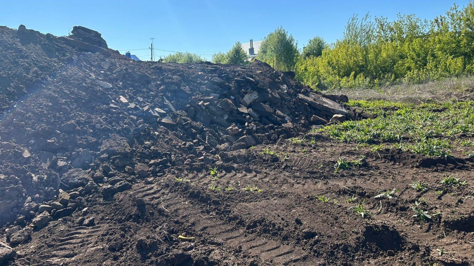 В Урсале обнаружена свалка строительного мусора