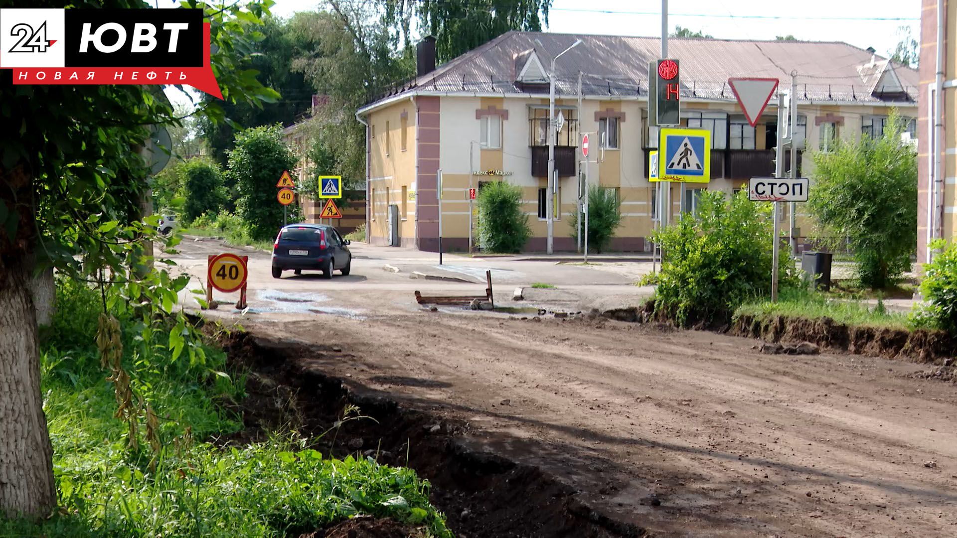 В Альметьевске ремонтируют дорогу на улице Чернышевского