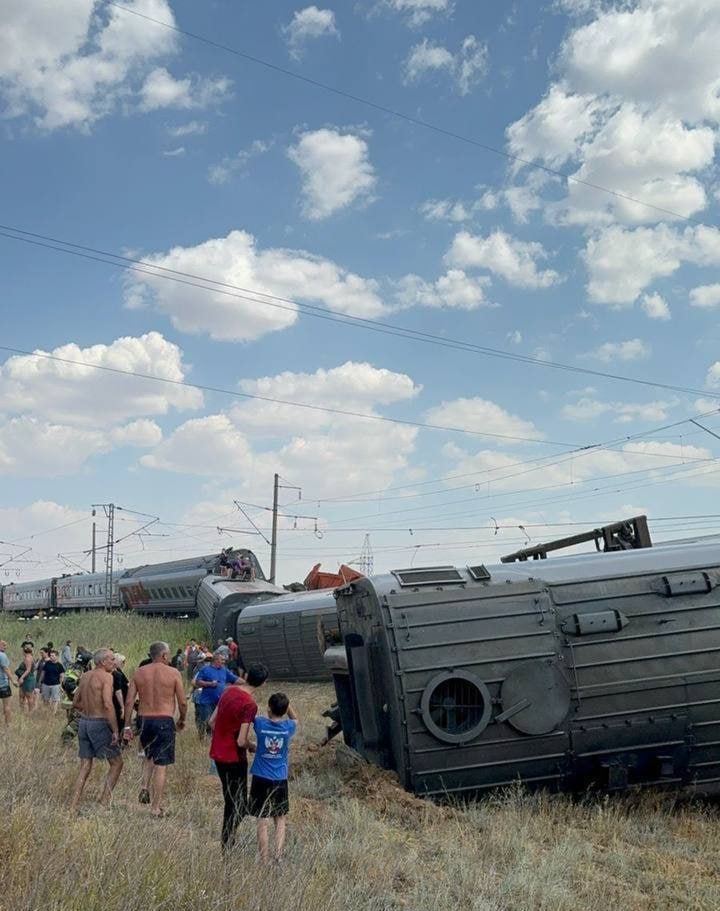 В Волгоградской области сошёл с рельсов поезд, следовавший из Казани