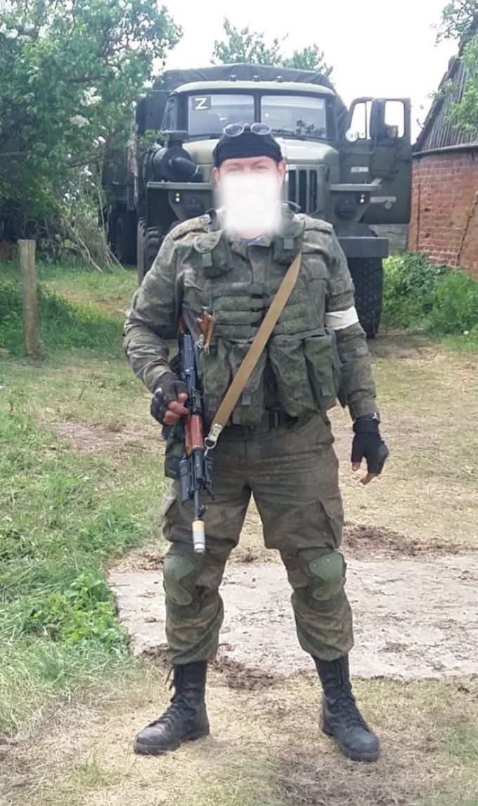 Помогает СВОим