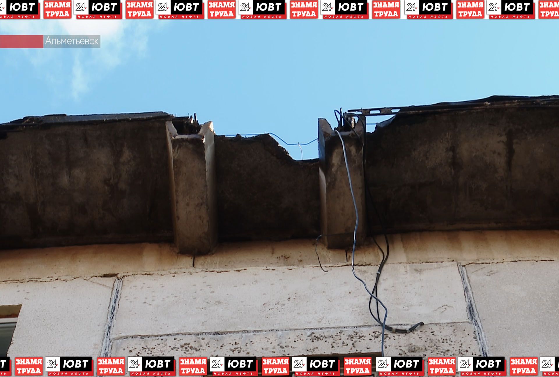 На Гафиатуллина, 10а до сих пор не починили крышу