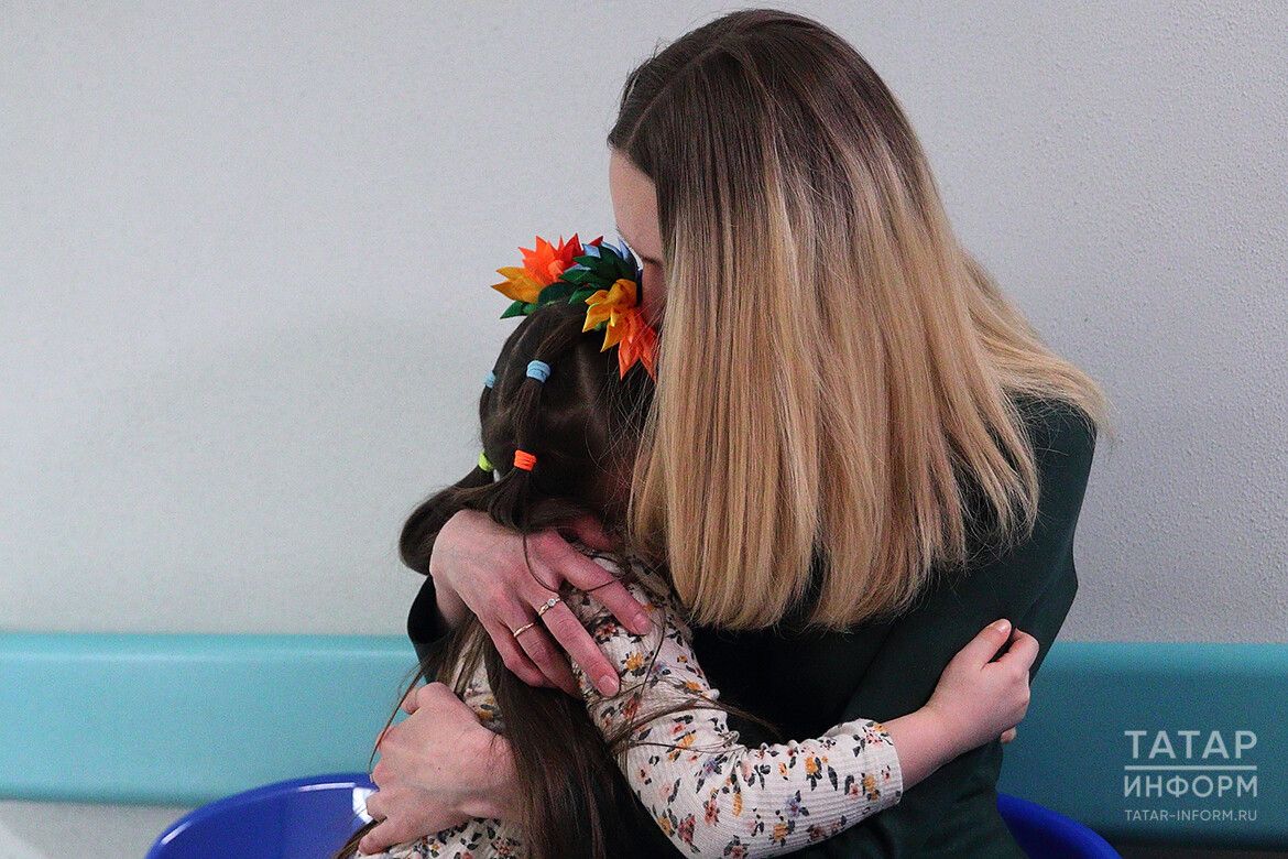 В Татарстане предложили увеличить выплаты опекунам втрое