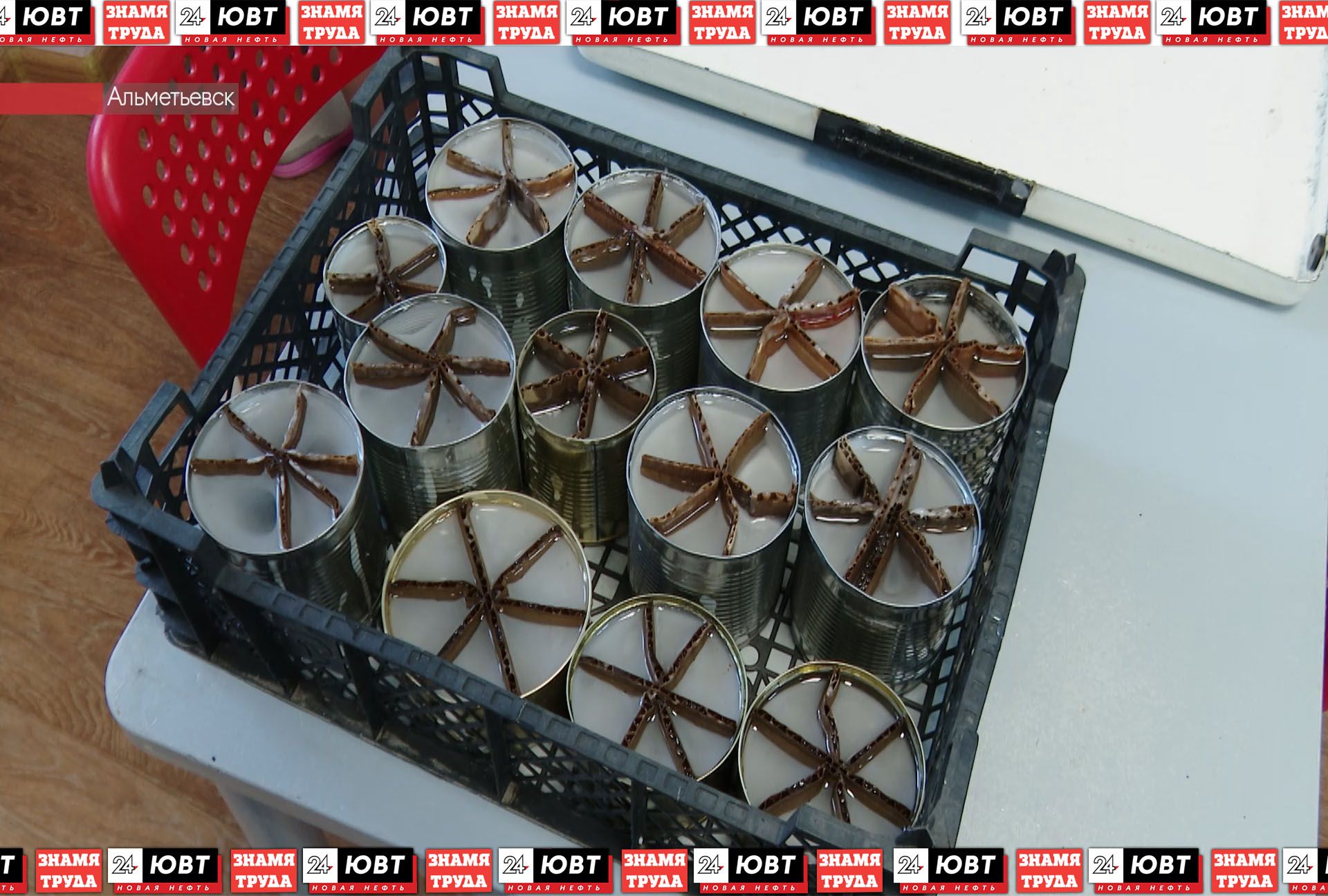 Студенты альметьевского торгово-экономического техникума изготовили окопные свечи для бойцов СВО