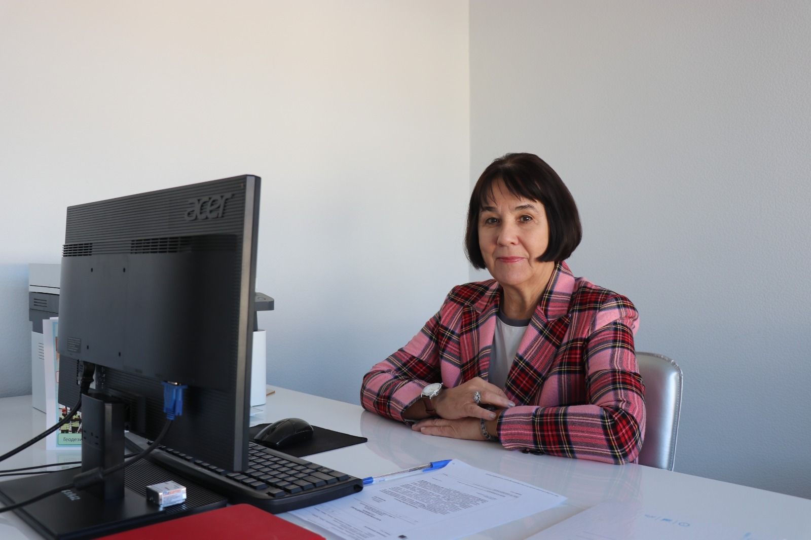 Педагоги современного общества отметили профессиональные праздники