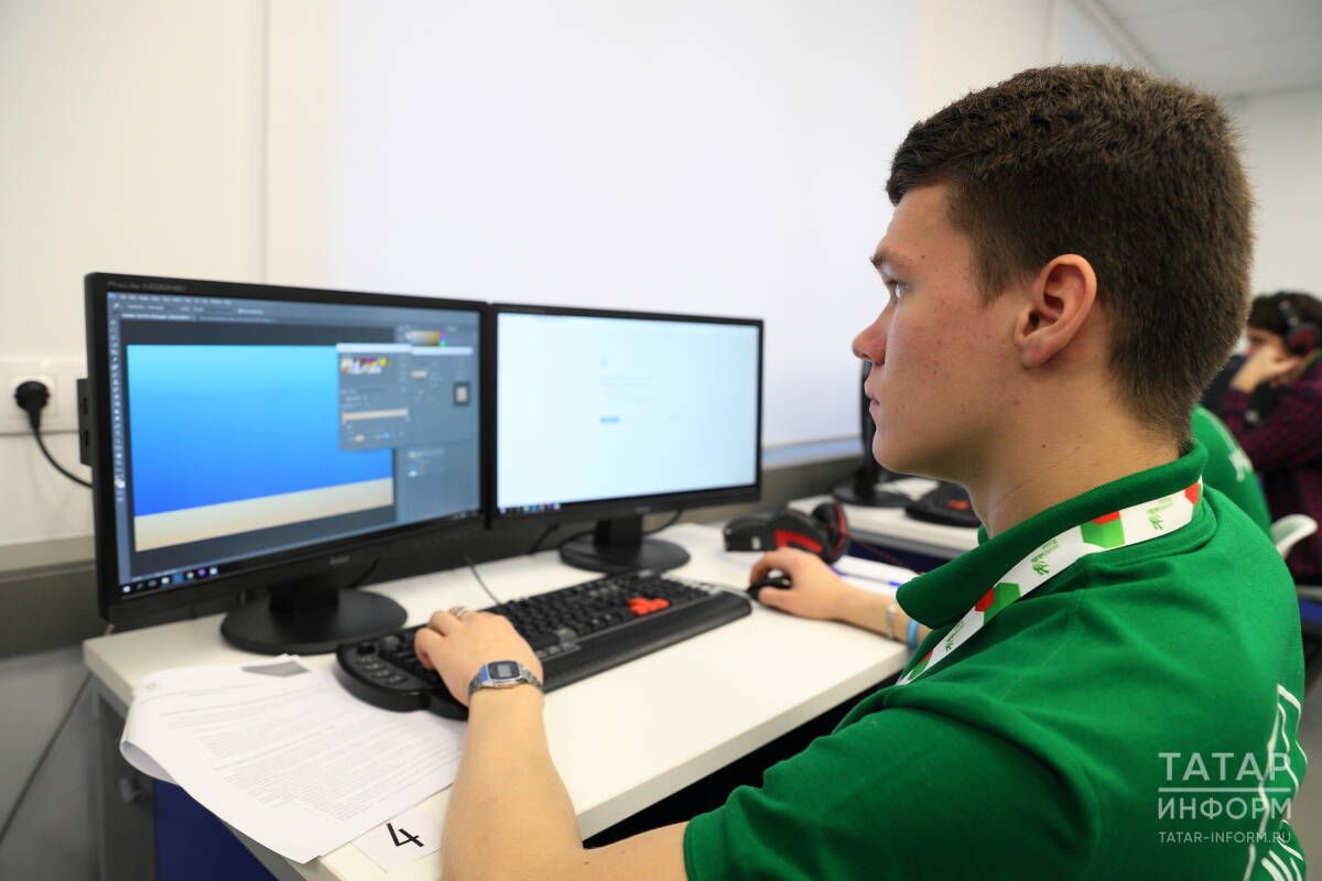 В Татарстане 6,5 тысяч человек проходят бесплатное обучение по федеральной программе
