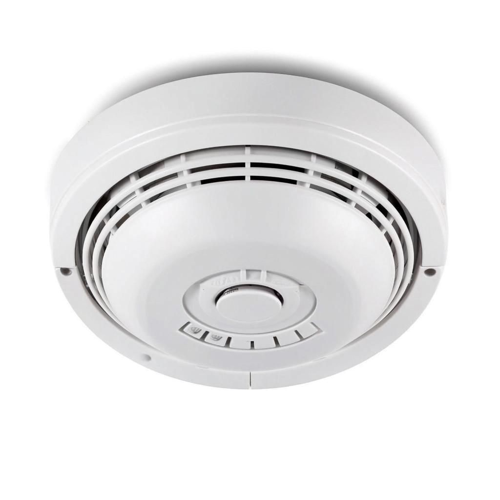 Пожарный извещатель спас жизни шестерым жителям Заинска