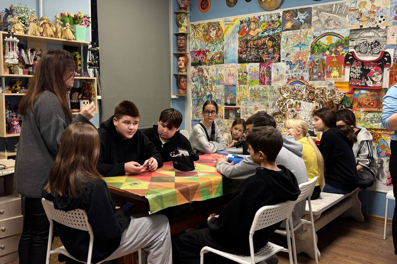 Альметьевск встретил День народного единства программой для молодёжи