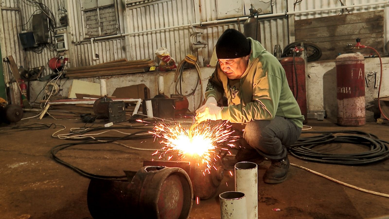 В этом году около 30 печей отправили из Альметьевска волонтеры в зону проведения СВО