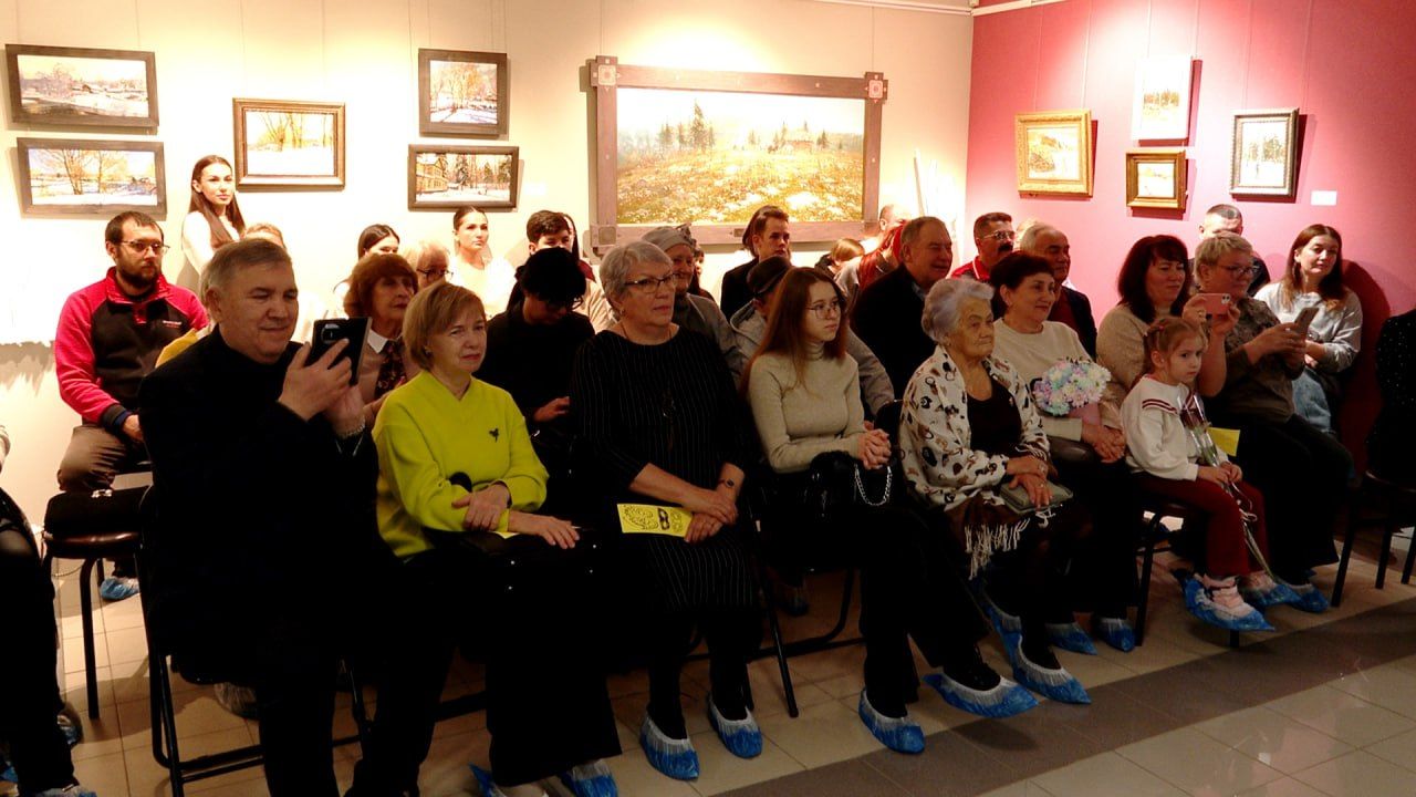 В Альметьевске прошла 124-ая встреча арт-гостиной